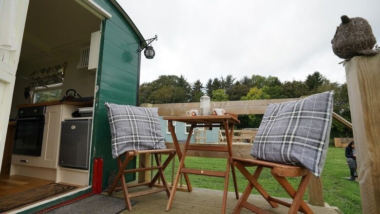 Cabana Shepherd's Hut @ Westcote