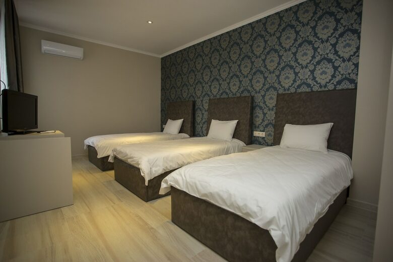 Downtown Hotel