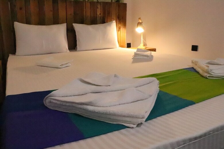Hostal Miracle City Inn Hostel