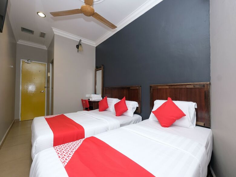 Oyo 1190 Nice Stay Hotel