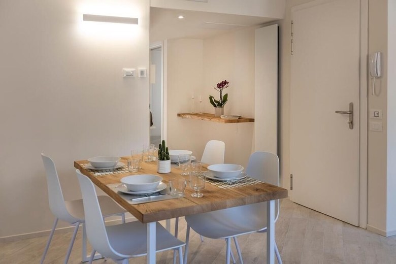 Picalof Apartments