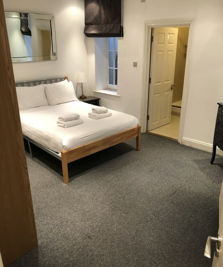 Westbourne Apartments By The Residences