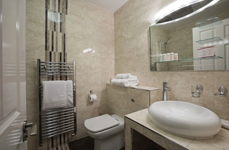 Westbourne Apartments By The Residences
