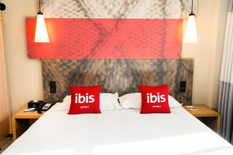 Ibis Hefei Pedestrian Street Hotel