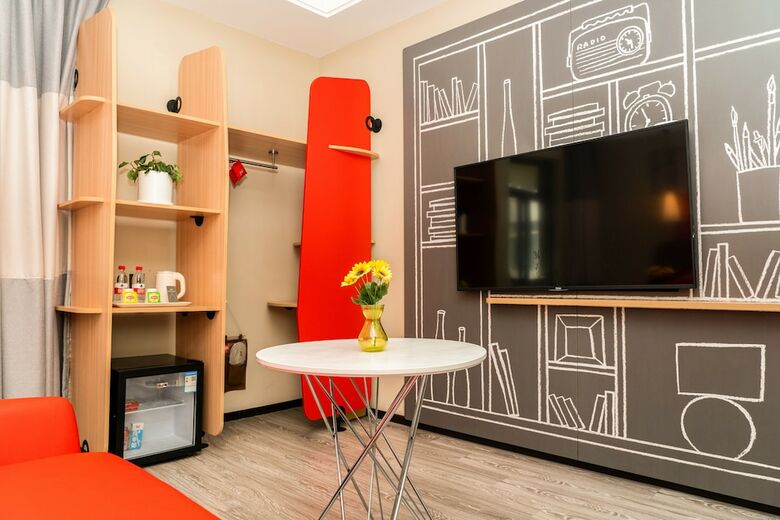 Ibis Hefei Pedestrian Street Hotel