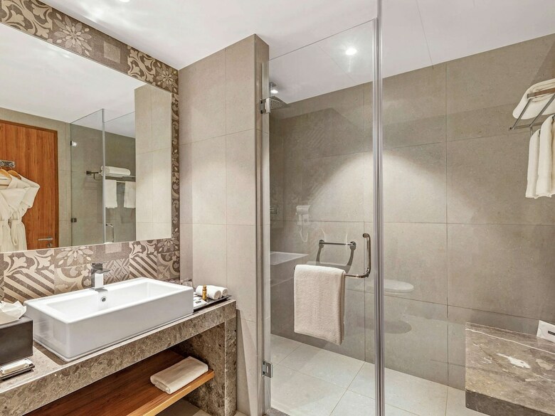 Hotel Grand Mercure Gandhinagar Gift City