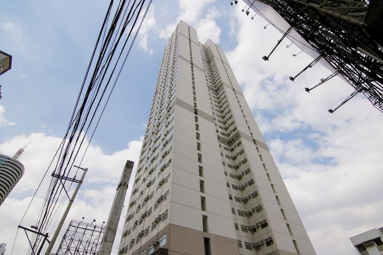 Buenbyahe Urban Deca Tower Edsa