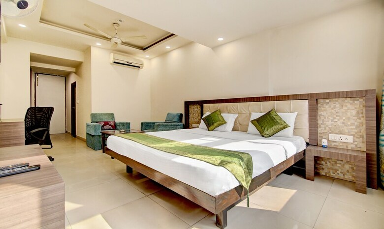 Hotel Treebo Trip Solitaire