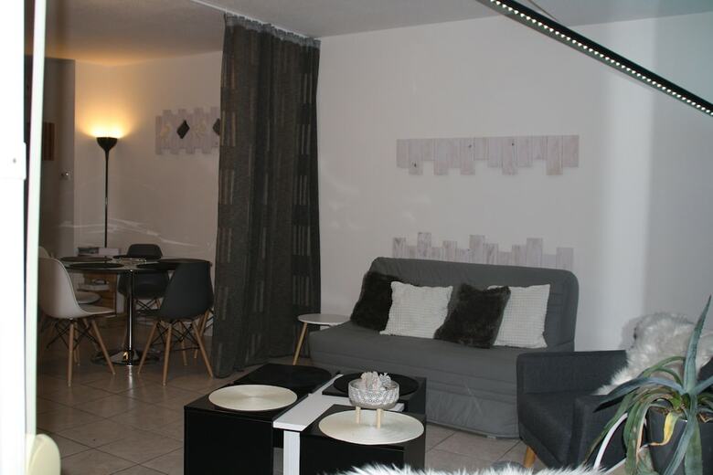 Apartamento Les Logis Mansard�s Appartement