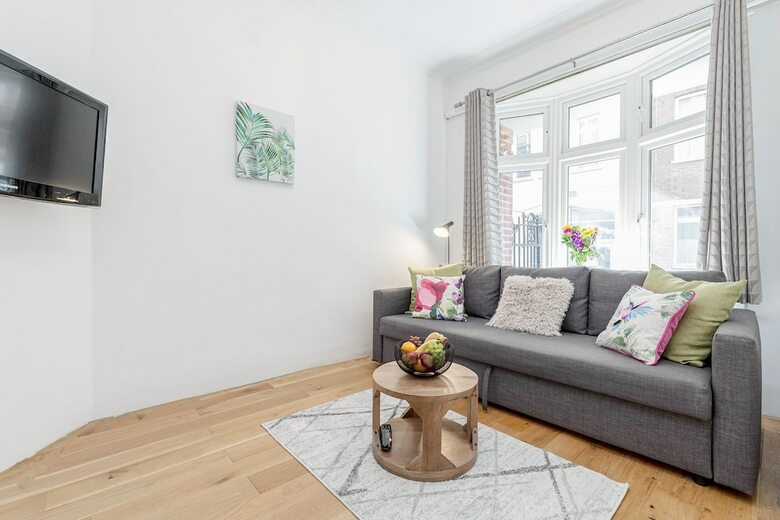Charming Covent Garden Apartment