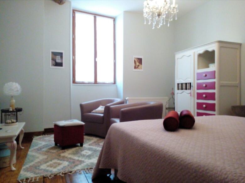 Bed & Breakfast Aux Rosiers