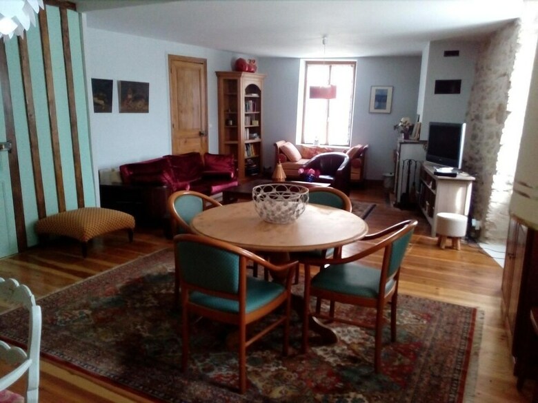 Bed & Breakfast Aux Rosiers
