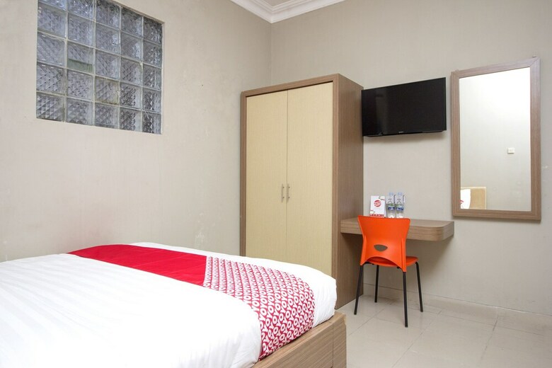 Hotel Oyo 1061 Aliya Homestay