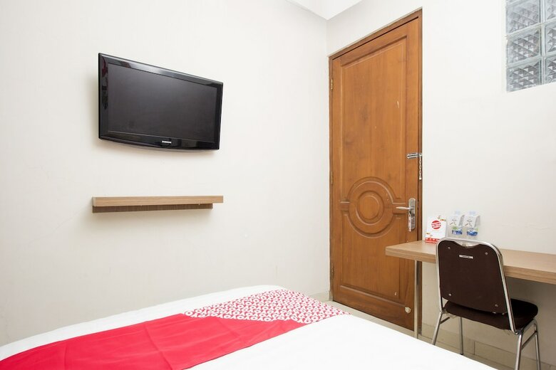 Hotel Oyo 1061 Aliya Homestay