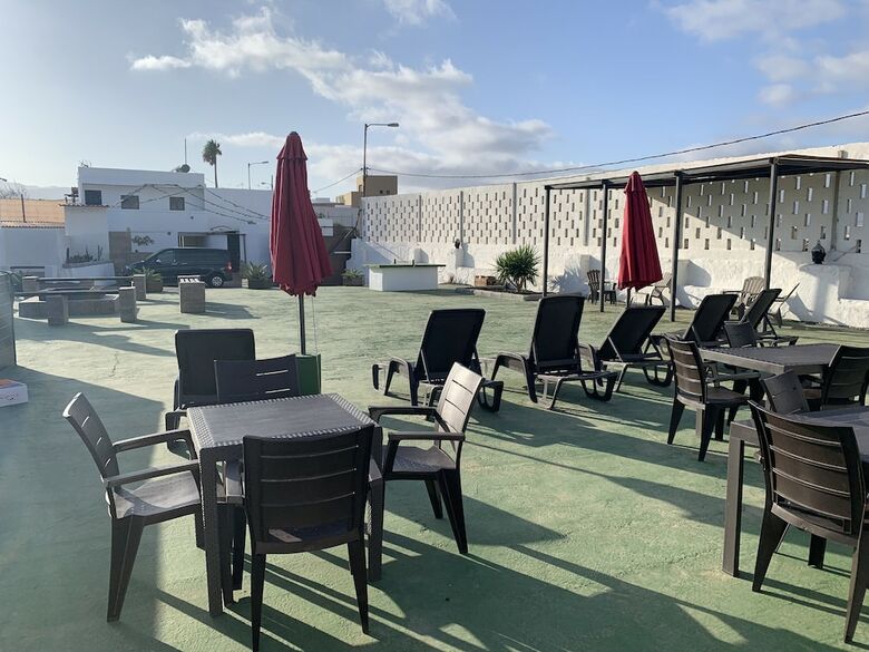 Hotel Valtisya House Pool & Airport
