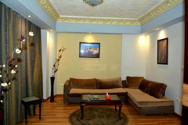 New Lamar Hotel