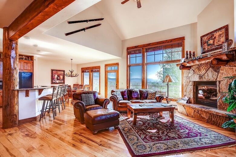 Eagleridge Townhomes 1455