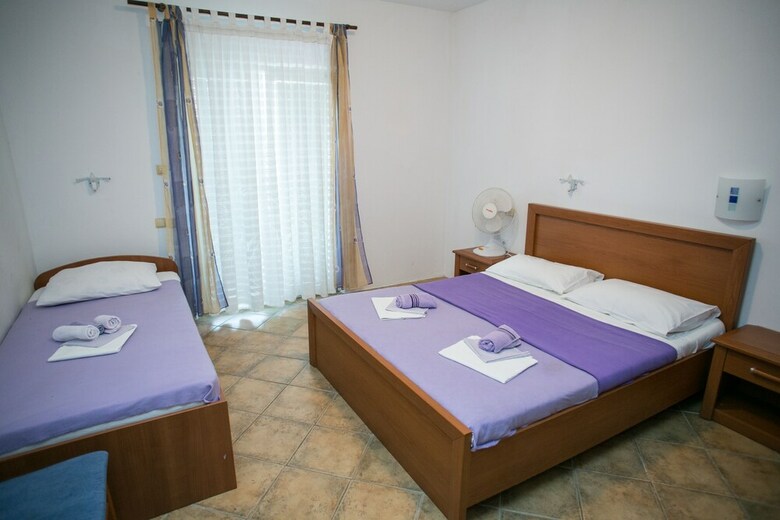 Apartments Dalmatinka Metajna Novalja