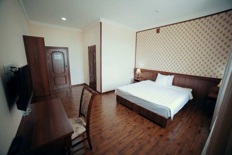 Hotel Erkin Palace