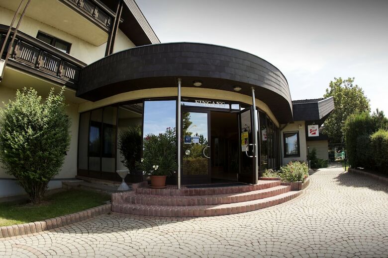 Hotel Tennis- Und Freizeitzentrum Neud�rfl