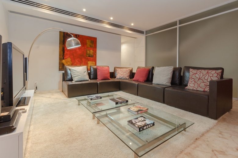 Aparthotel Luxury Condos At Magia