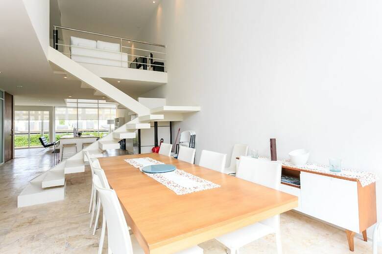 Aparthotel Luxury Condos At Magia