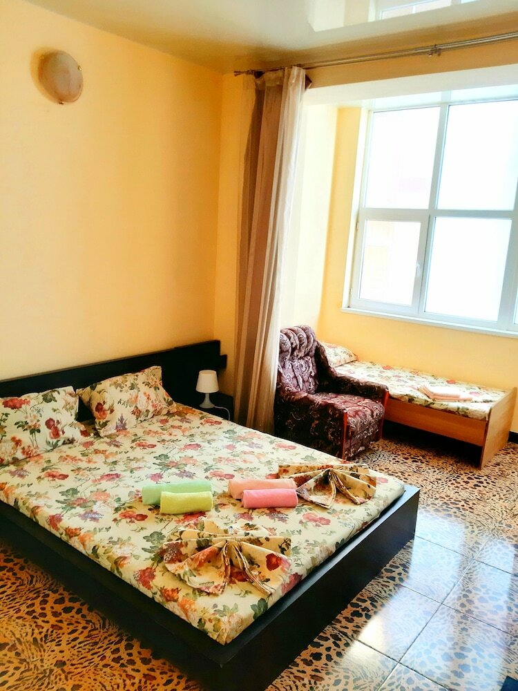 Hotel Rodnichok Guest House