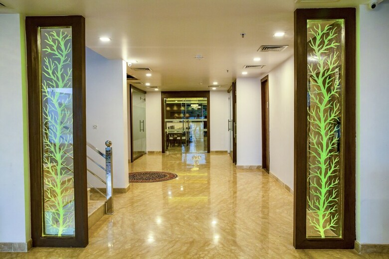 Hotel The Agra Grande