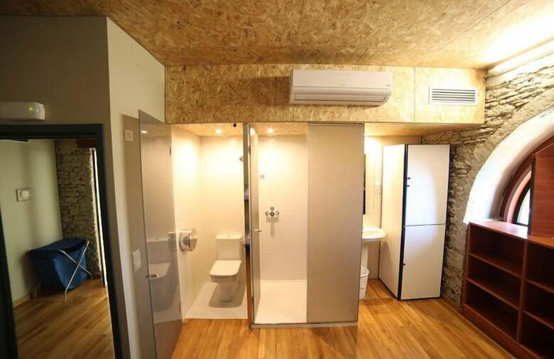 Hostal Alberg De Banyoles