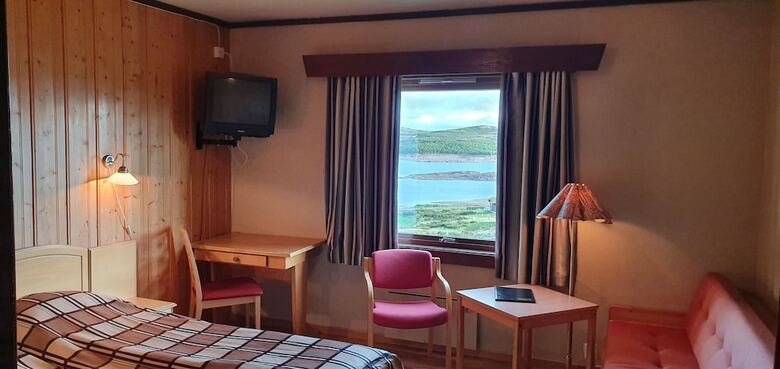 Hotel R�dungst�l H�yfjellshotell