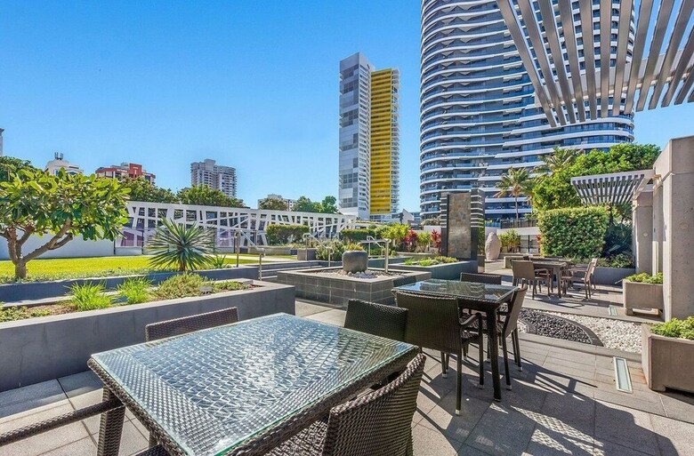 Apartamentos The Oracle Broadbeach #906