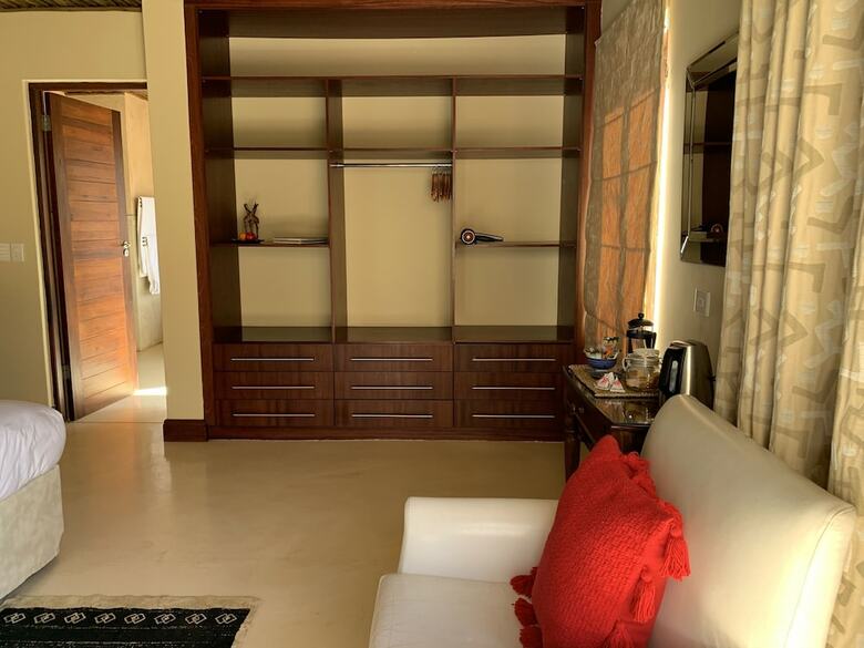 Hotel Sibani Hills