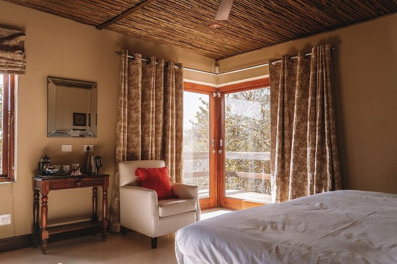 Hotel Sibani Hills