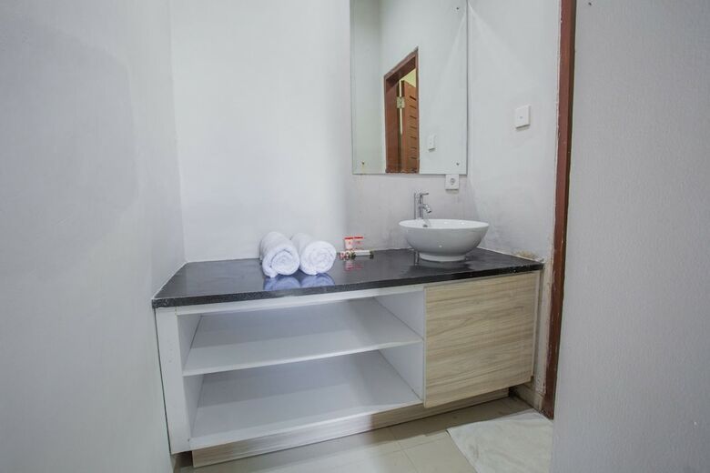 Hostal Oyo 1004 The Radiance Guesthouse