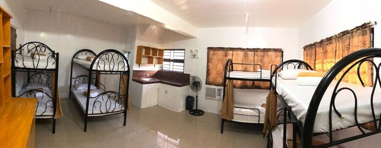 Hostal Pinpin Guesthouse - Hostel