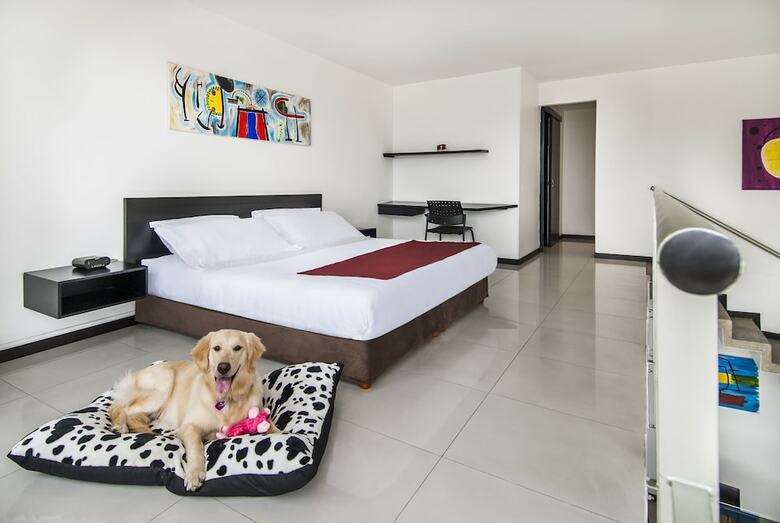 Aparthotel Travelers Orange Suites
