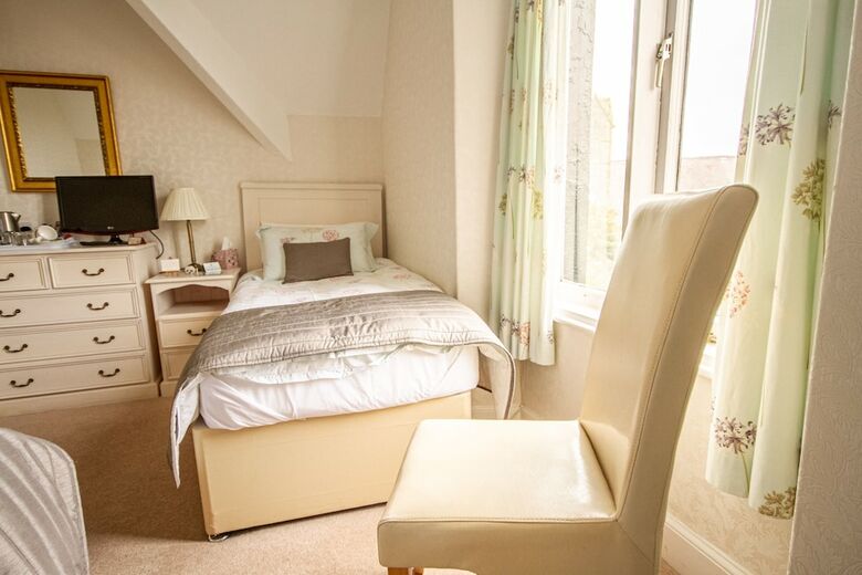 Hotel Holcombe House