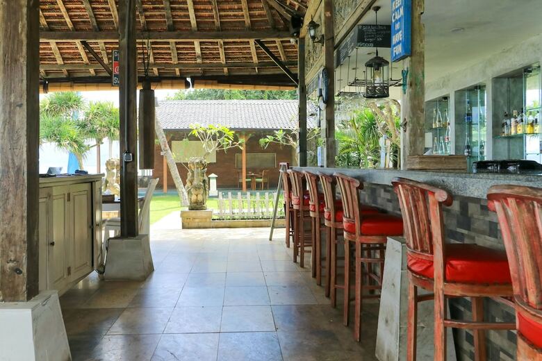 Bali Santi Villa