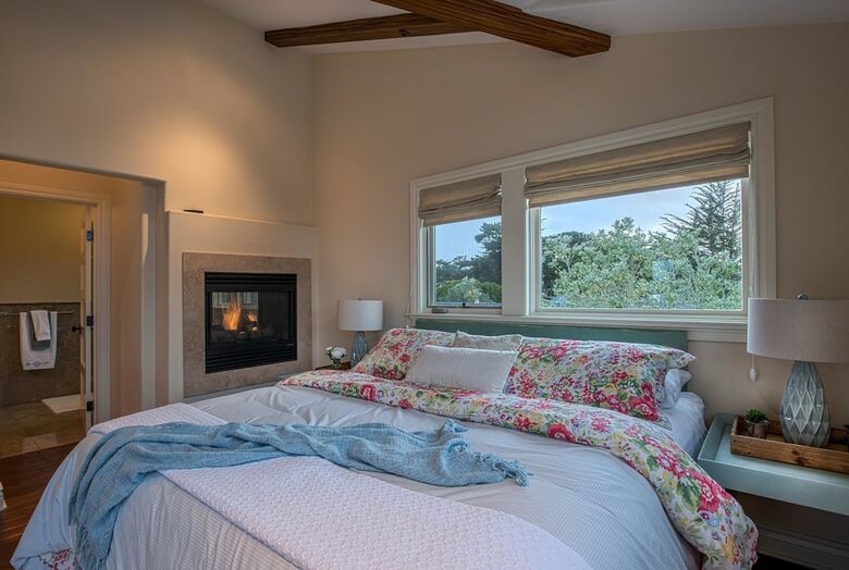 3724 Sea Glass Sanctuary