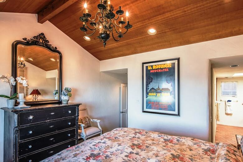 3263 Villa By The Sea