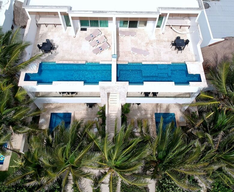 Casa Coral - Luxury Condos