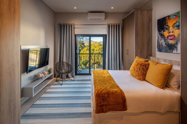 The Den Apartments By Cape Summer Villas