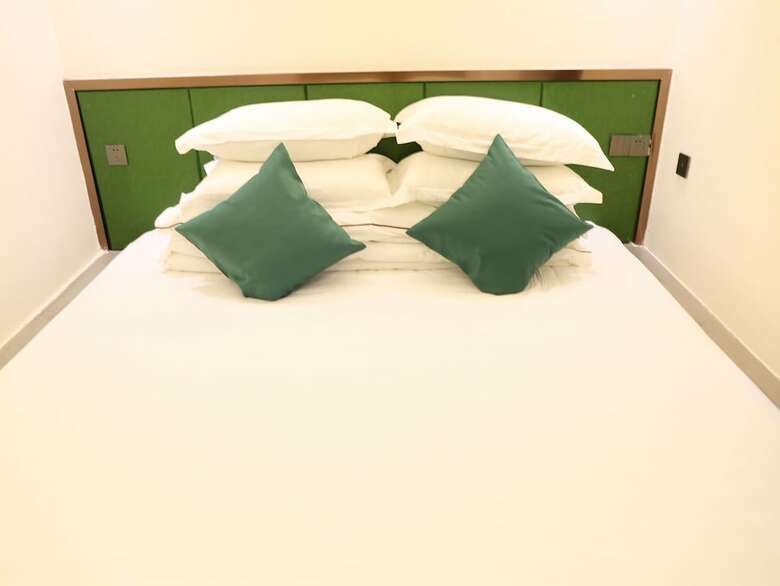 The Yuanjia Village Sky Hotel