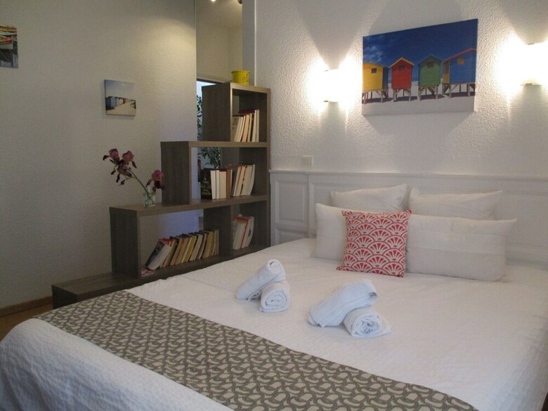 Hotel H�tel La Tour Des F�es