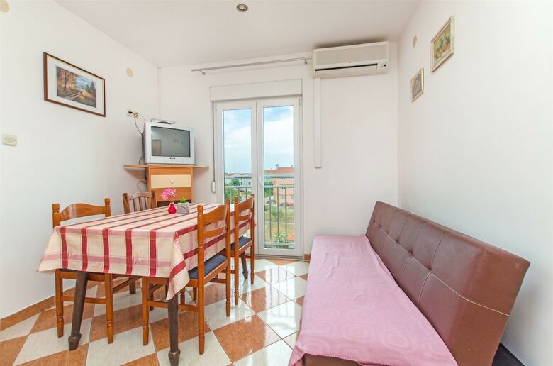 Apartments Ivan
