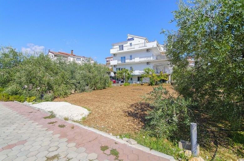 Apartments Maslina