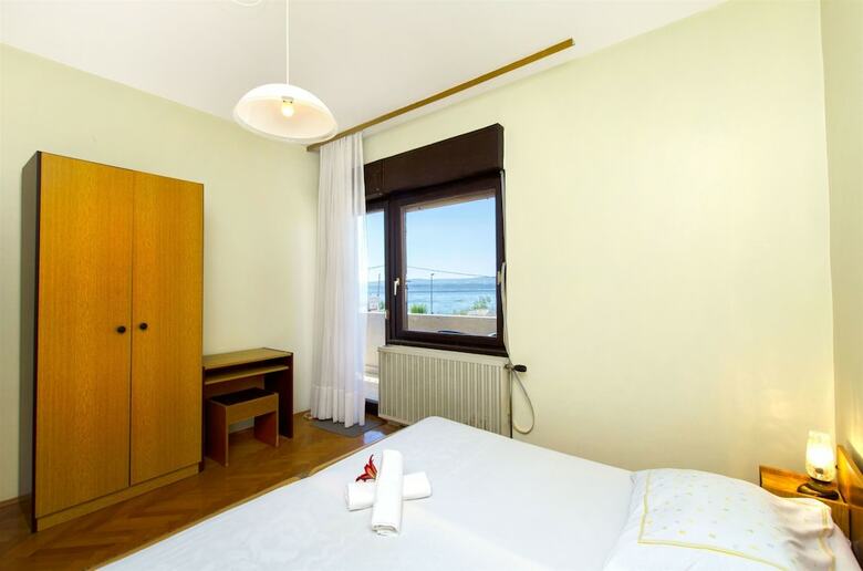 Apartments Mirko