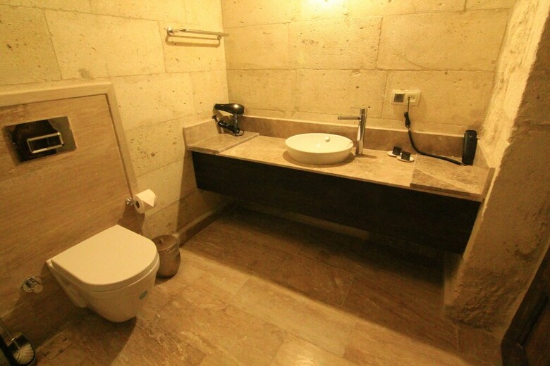 Hotel Tafana Cave & Stone Lodge