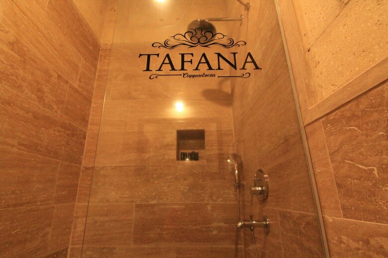 Hotel Tafana Cave & Stone Lodge