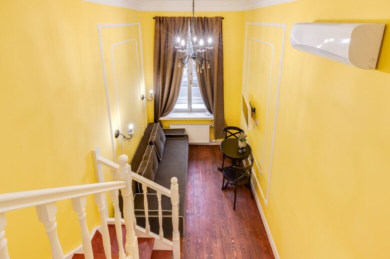Colorspb Aparthotel Consular House